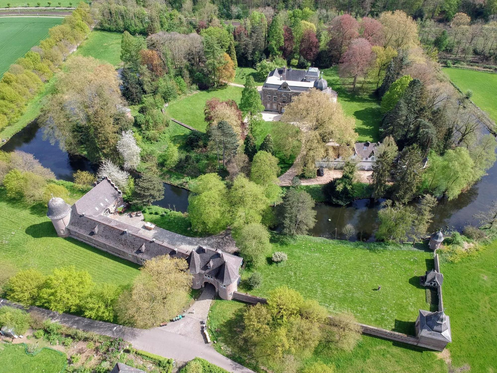 Apartments Am Schloss Rimburg Ubach-Palenberg エクステリア 写真