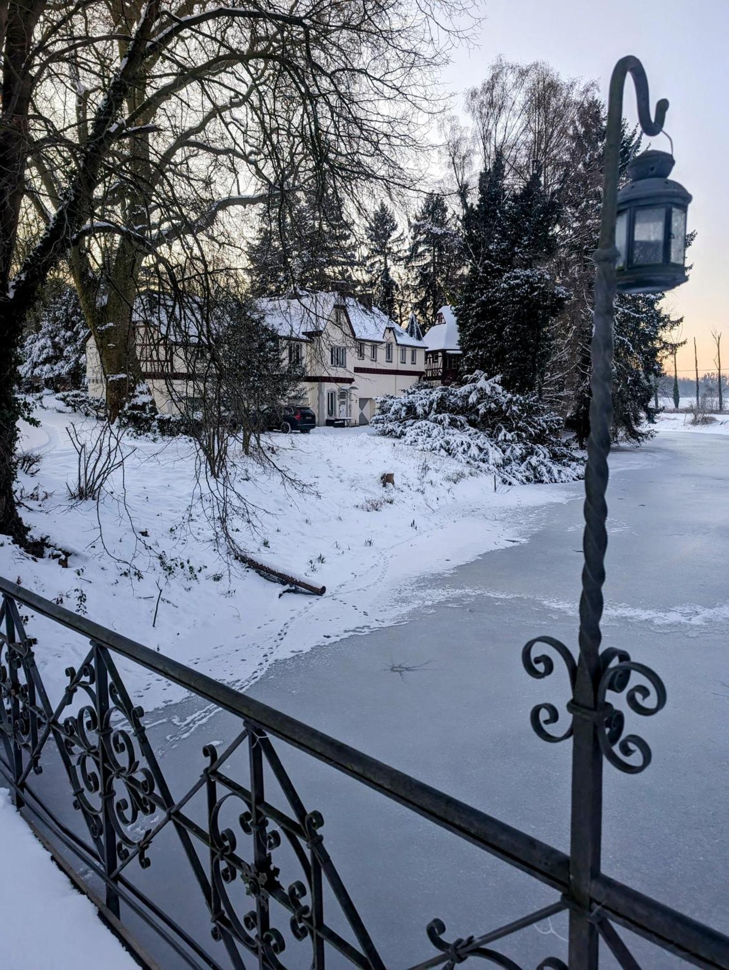 Apartments Am Schloss Rimburg Ubach-Palenberg エクステリア 写真